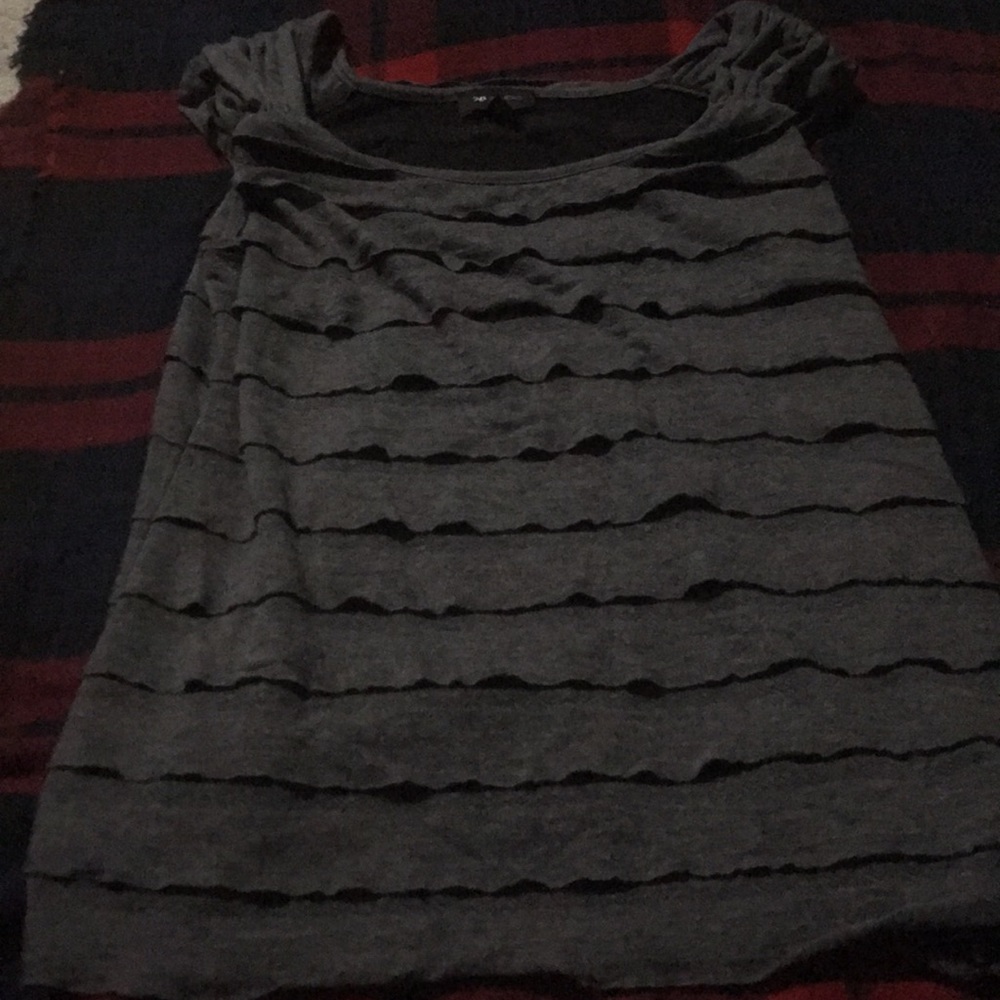Cute ruffle short sleeve shirt!